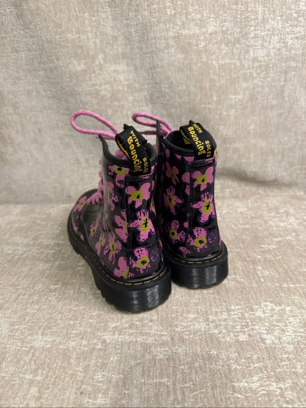 Dr. Martens Kids 1460 Pansy Patent Leather Lace Up Boots Black Pink Size 4